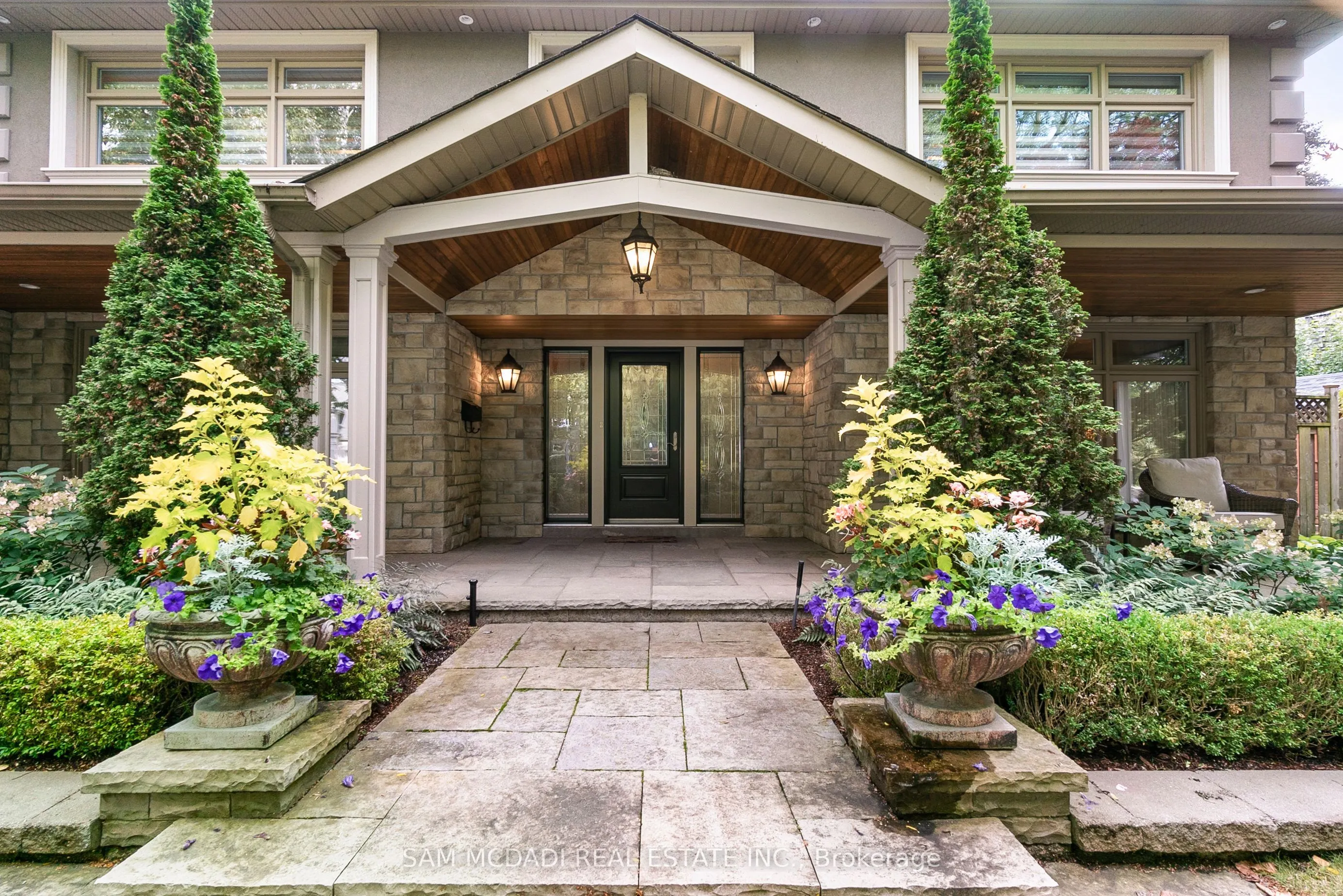 1383 Watersedge Road
