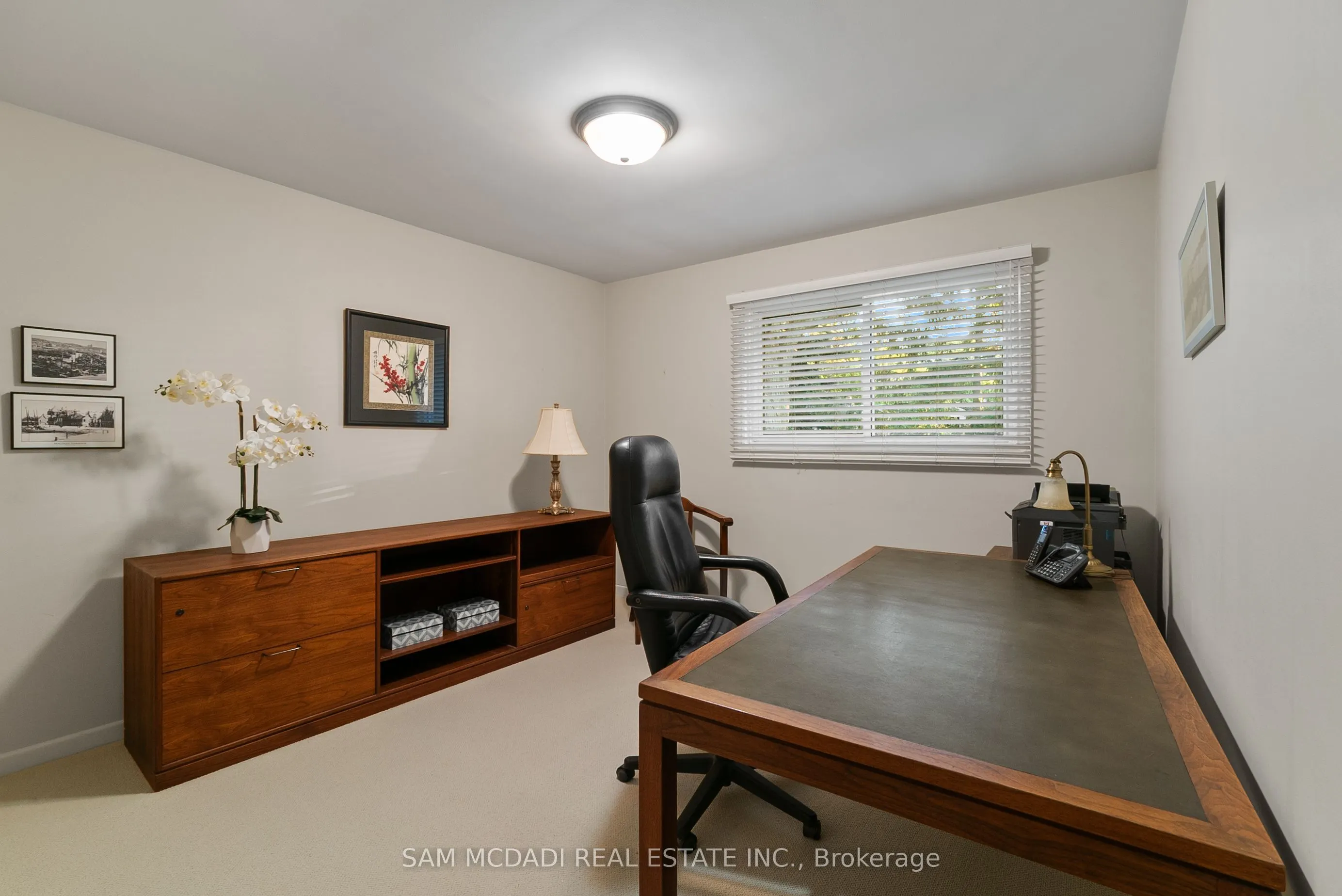 1383 Watersedge Road
