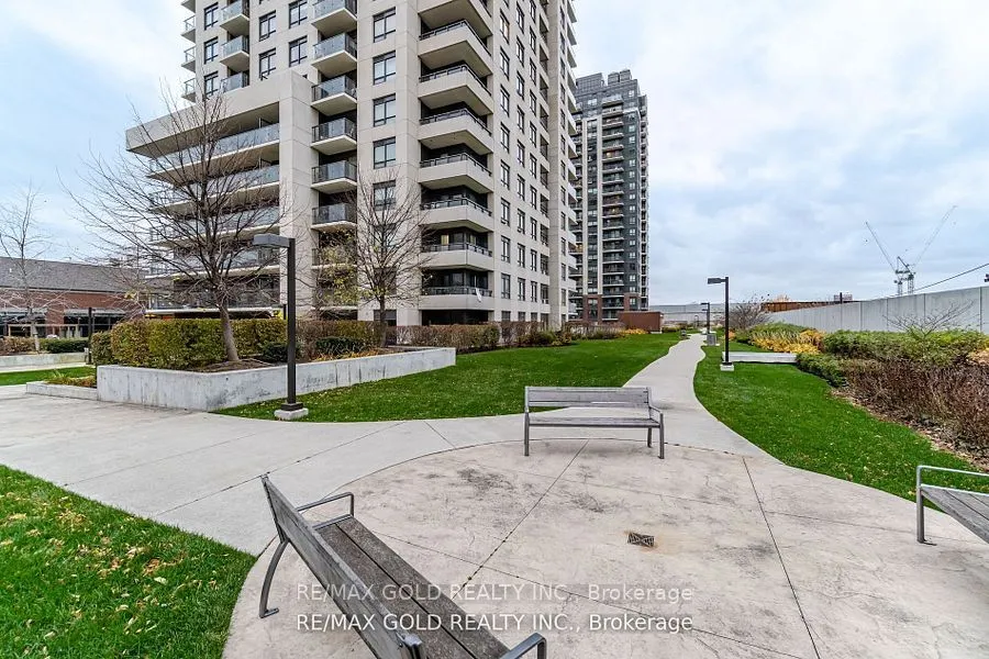 1410 Dupont Street, #325