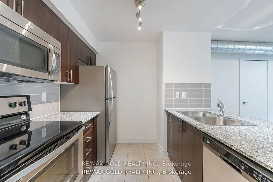 1410 Dupont Street, #325