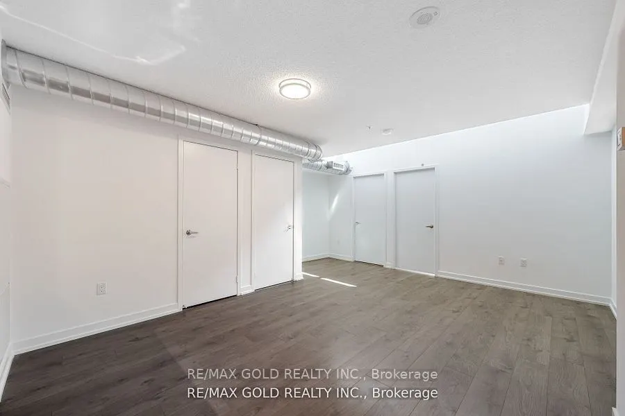 1410 Dupont Street, #325