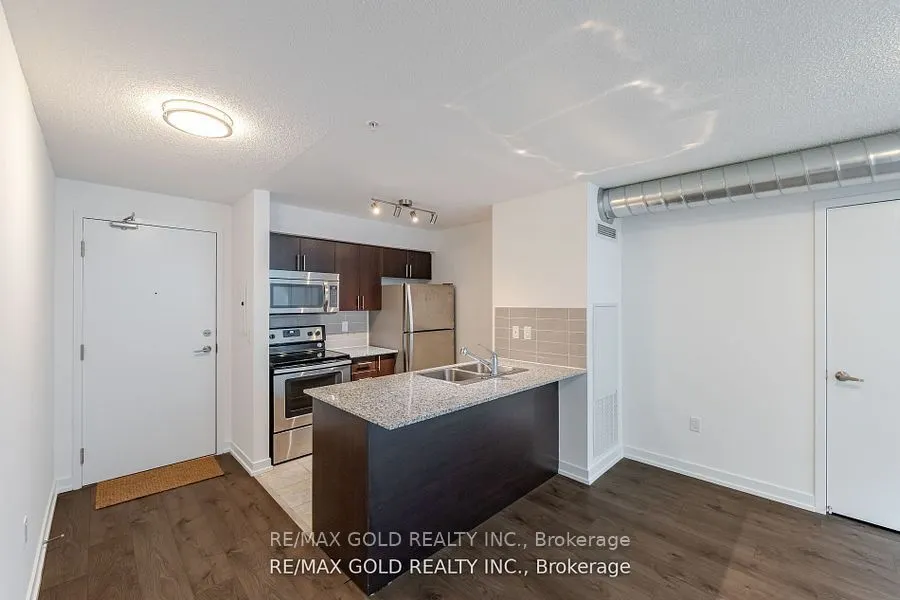 1410 Dupont Street, #325