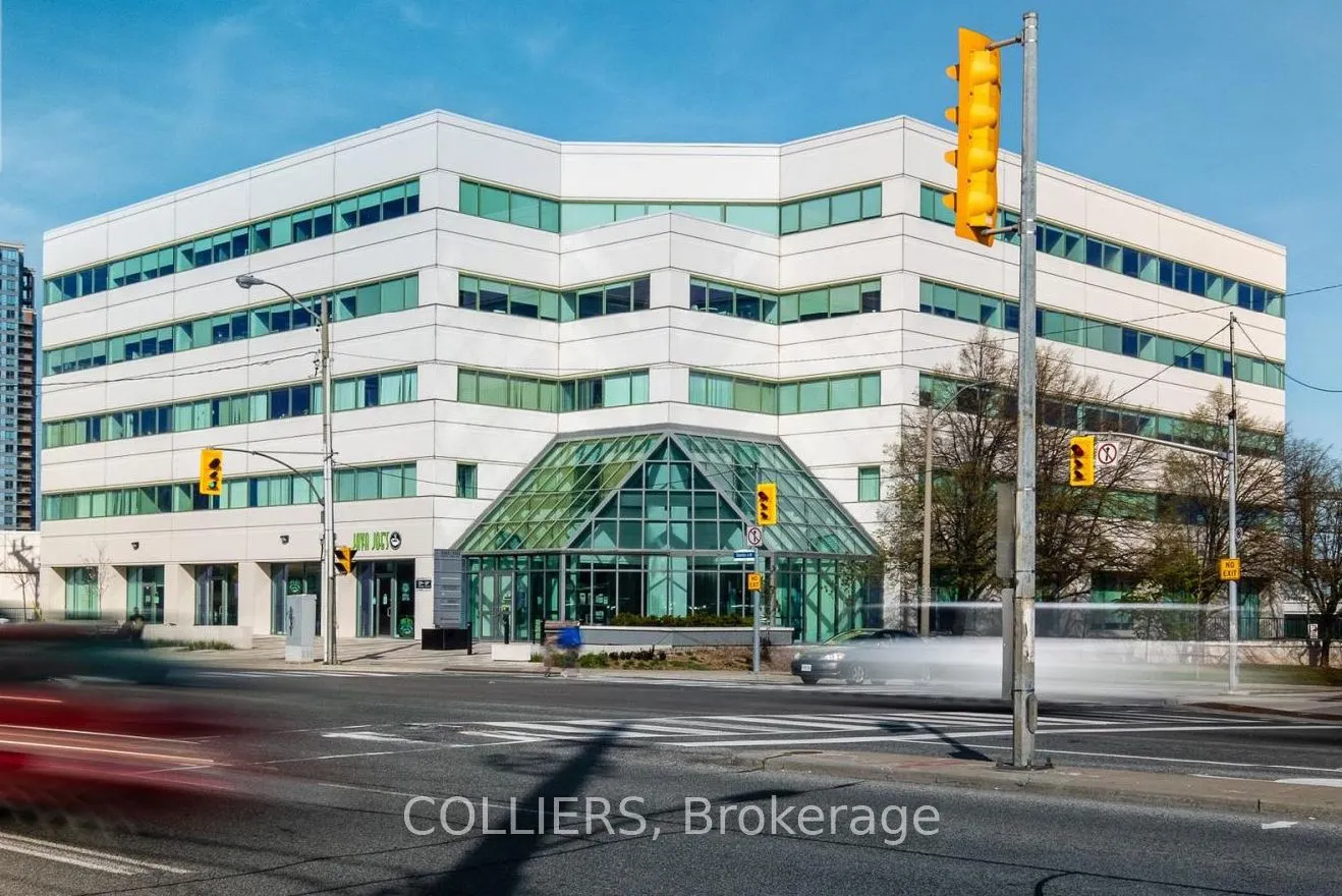 5353 Dundas Street W, #208