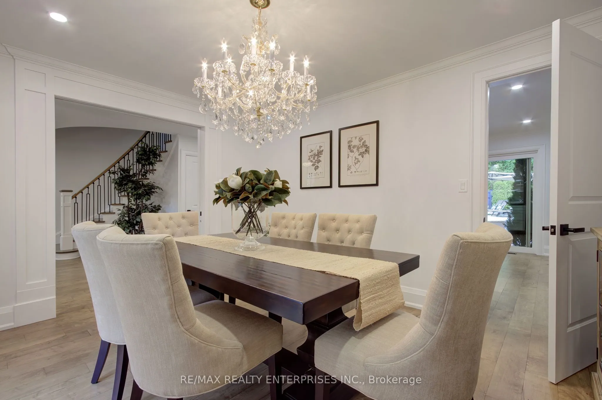 1543 Point-O-Woods Road