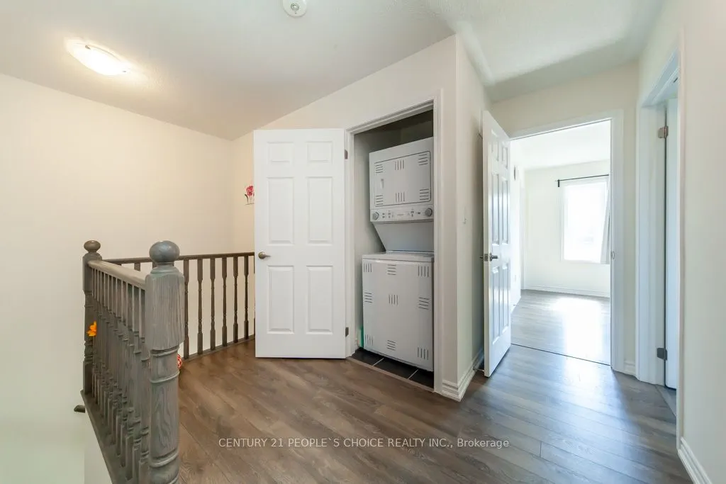 250 Lagerfeld Drive, #12