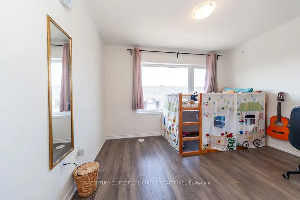 250 Lagerfeld Drive, #12
