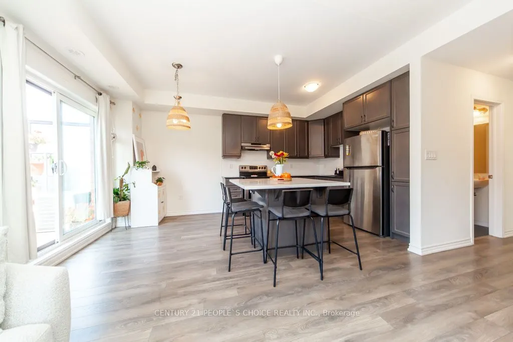 250 Lagerfeld Drive, #12