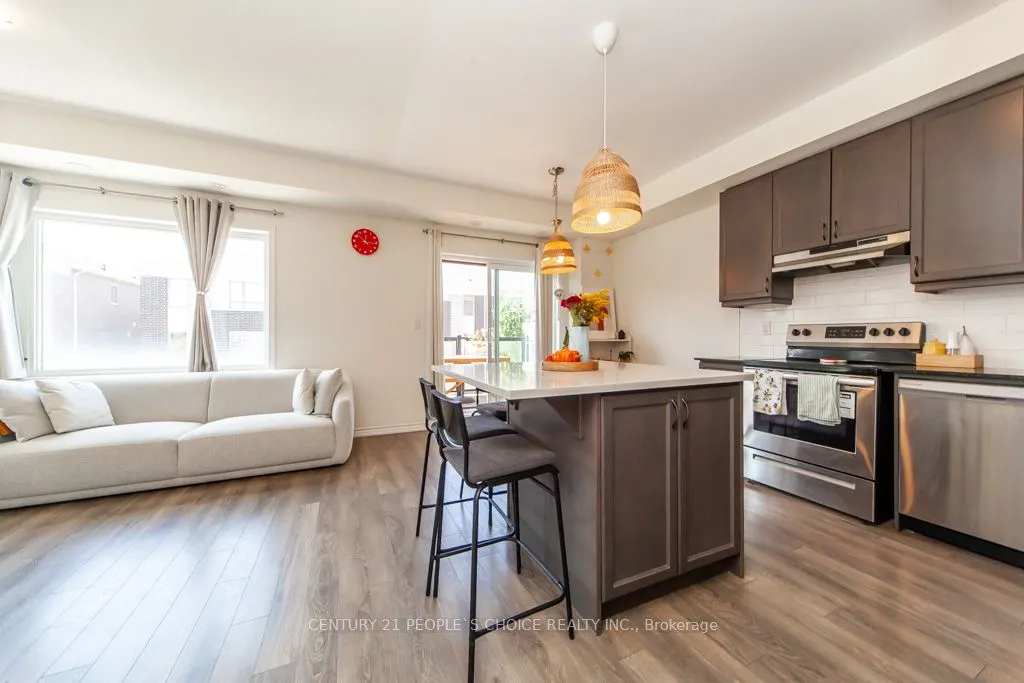 250 Lagerfeld Drive, #12