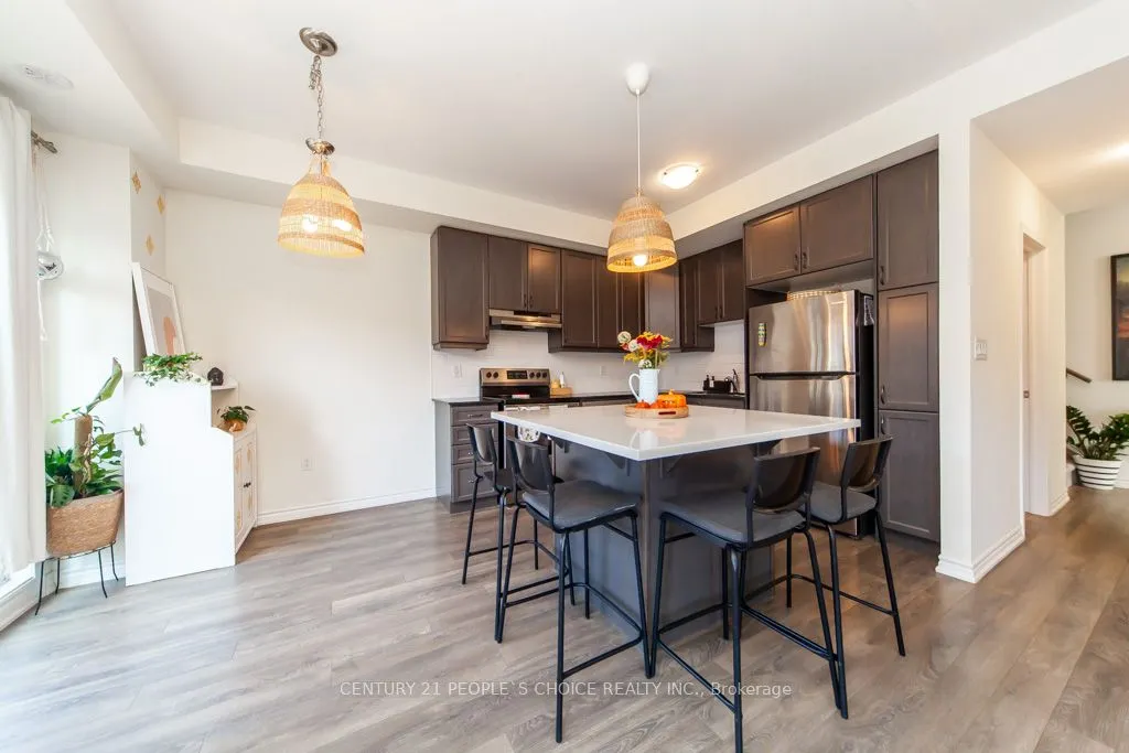 250 Lagerfeld Drive, #12