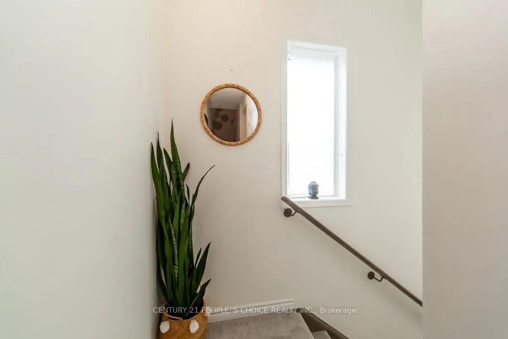 250 Lagerfeld Drive, #12