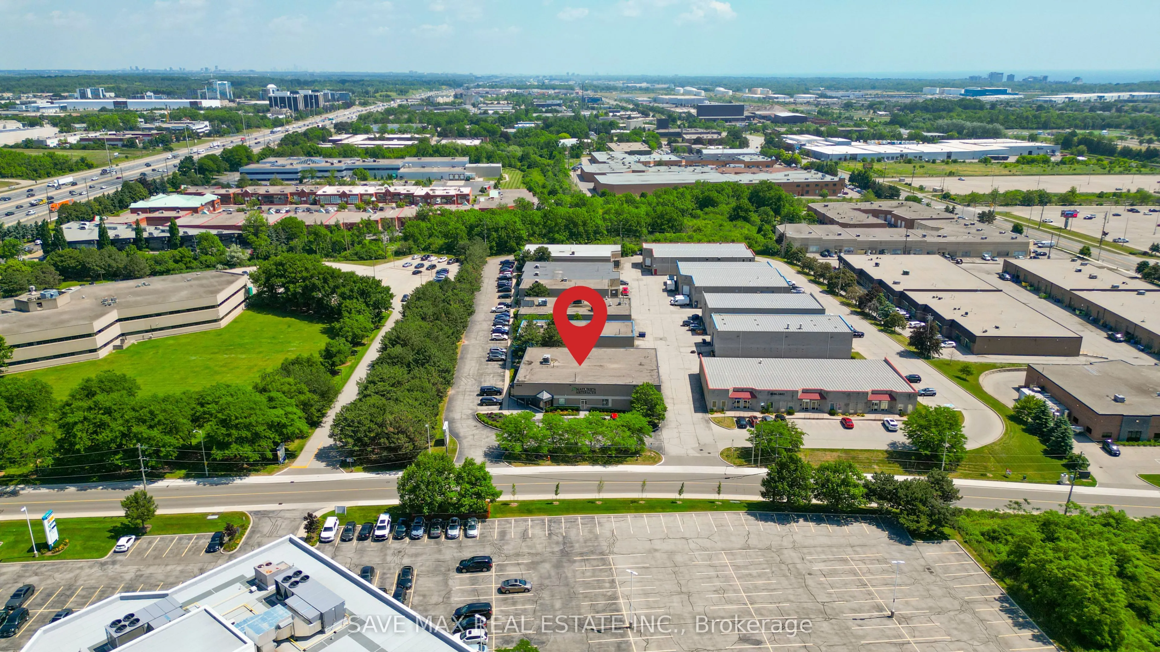 5044 South Service Road