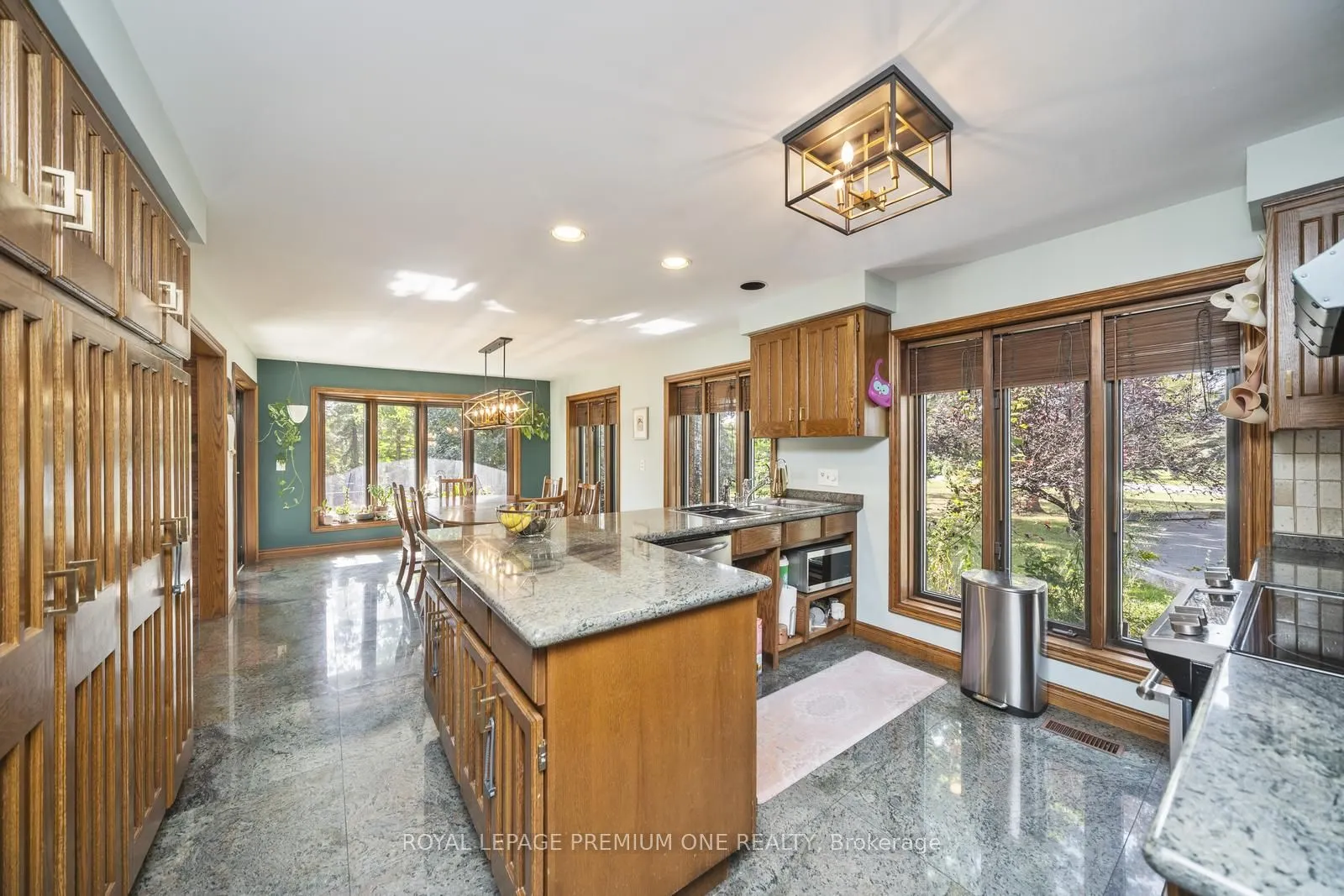 8 Beamish Court