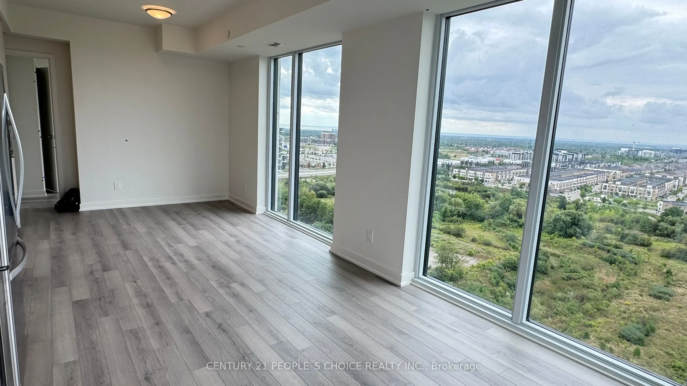 3079 TRAFALGAR Road, #1803