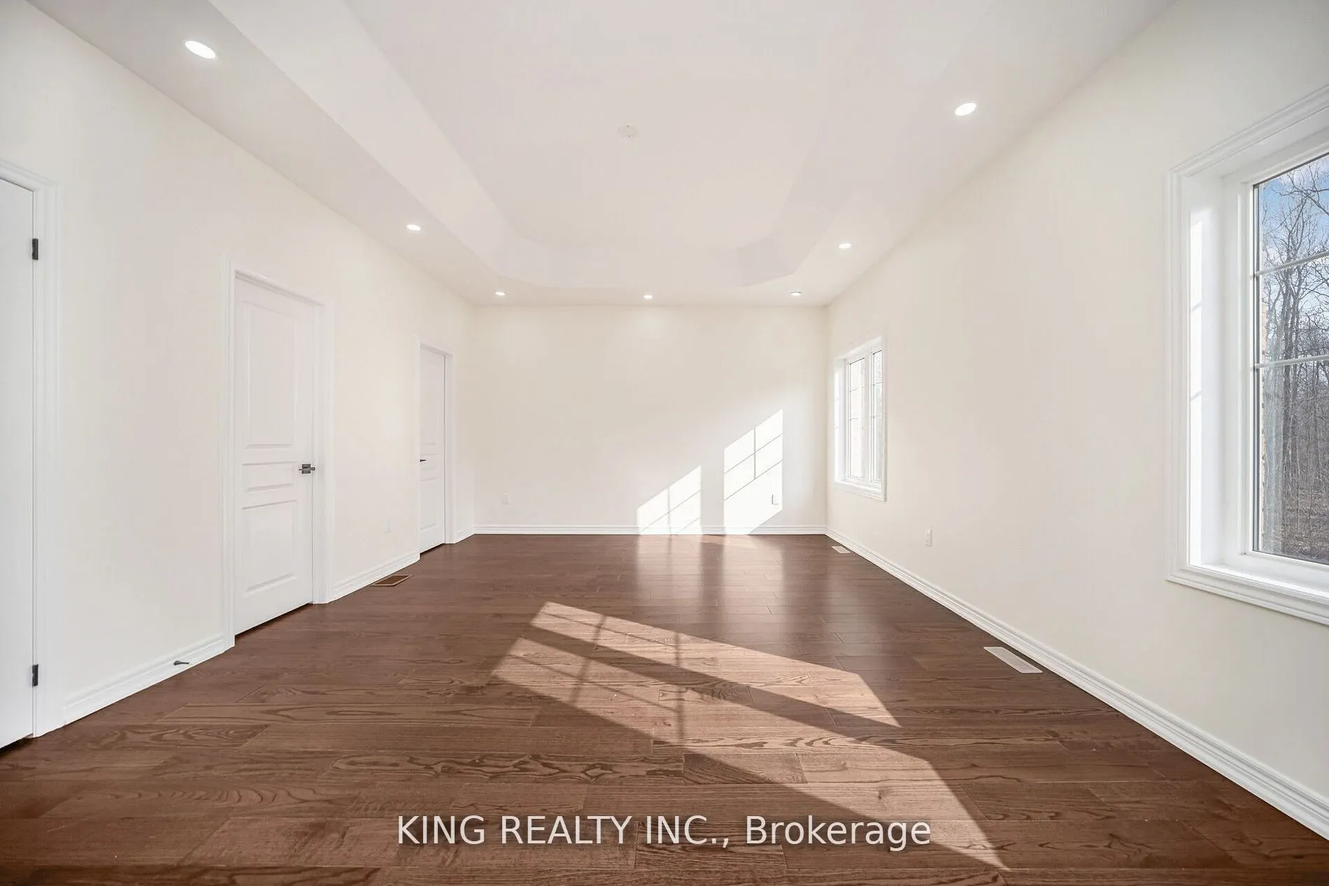 52 Haverstock Crescent