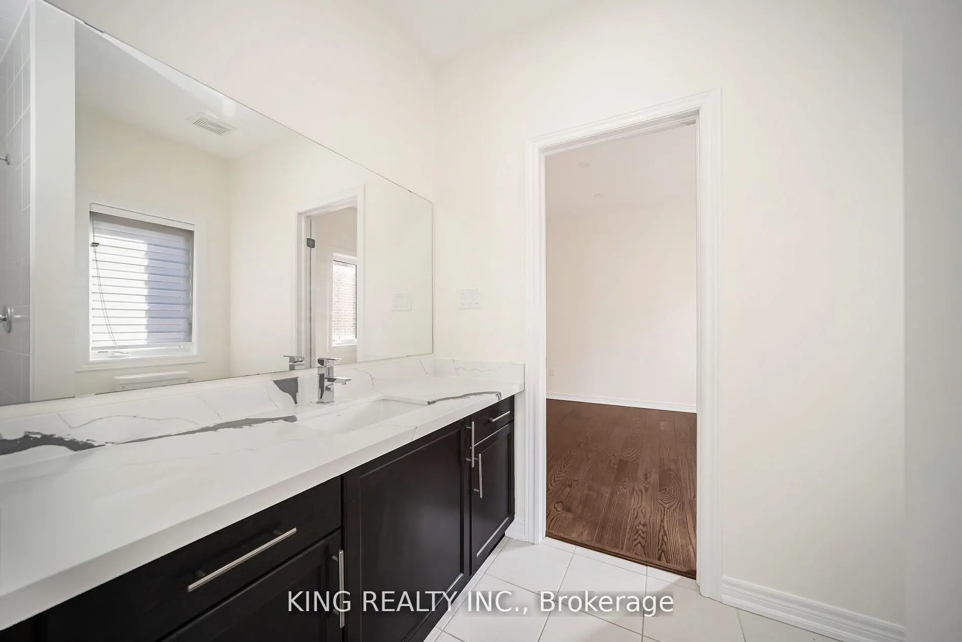 52 Haverstock Crescent