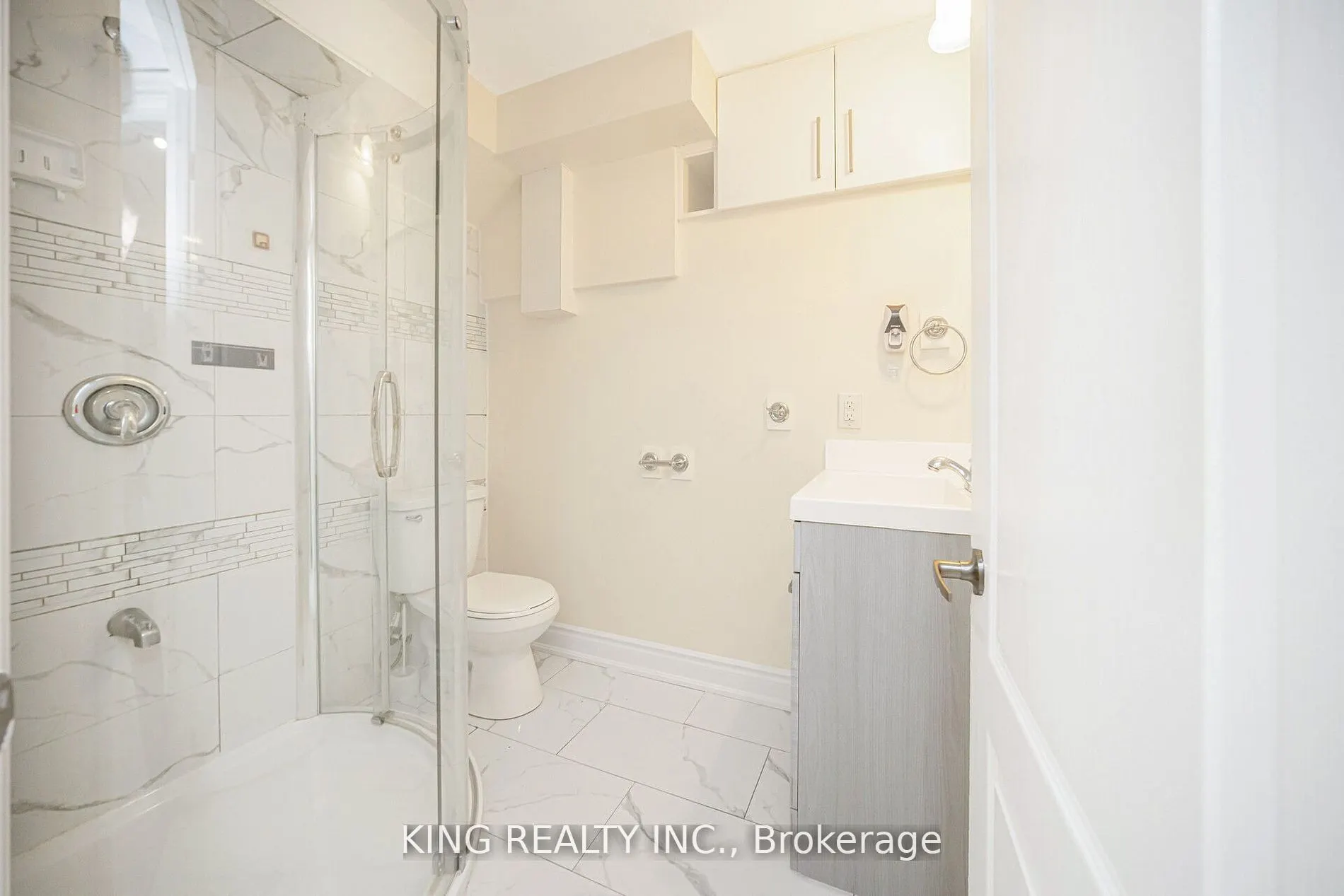 52 Haverstock Crescent