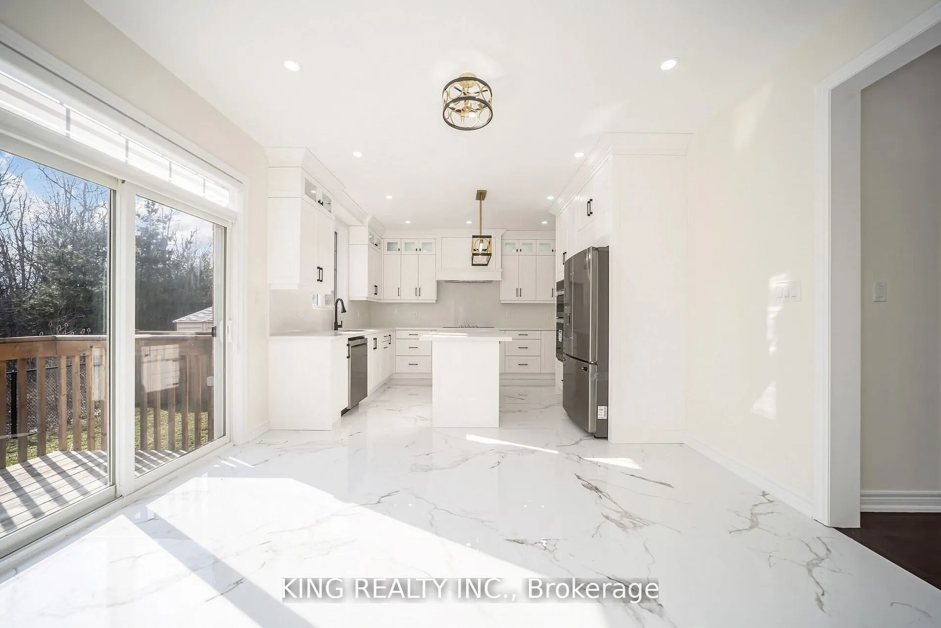 52 Haverstock Crescent
