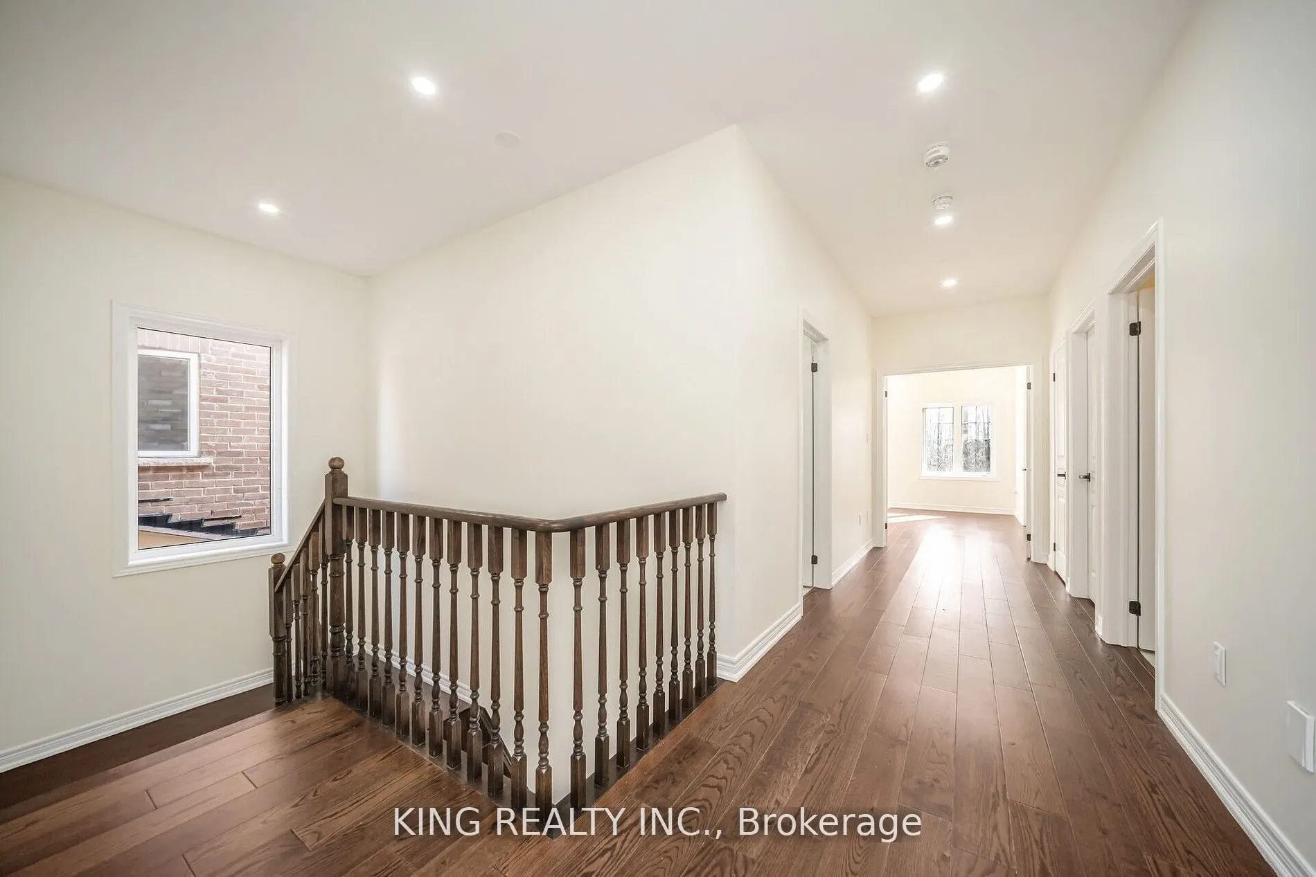 52 Haverstock Crescent