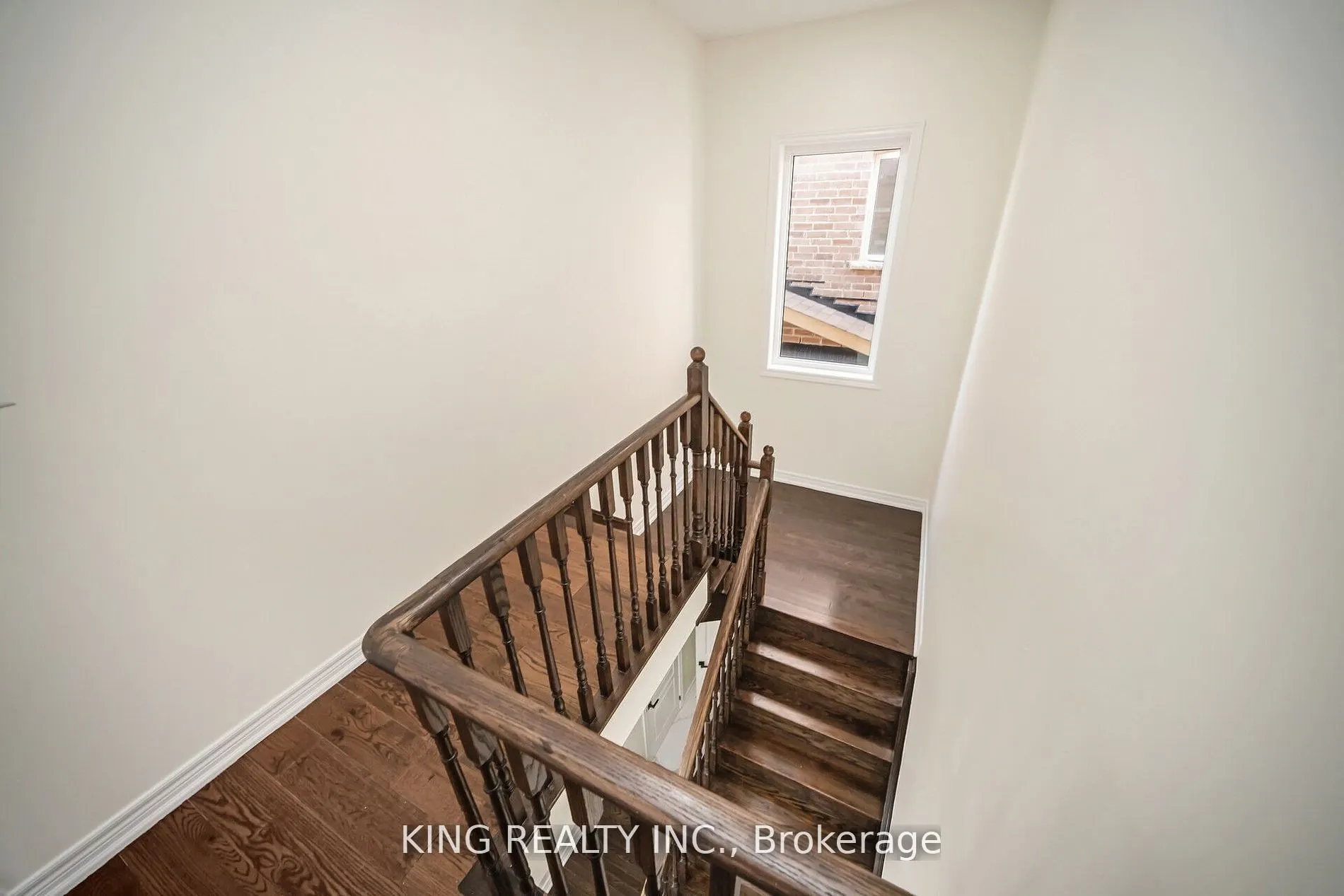52 Haverstock Crescent
