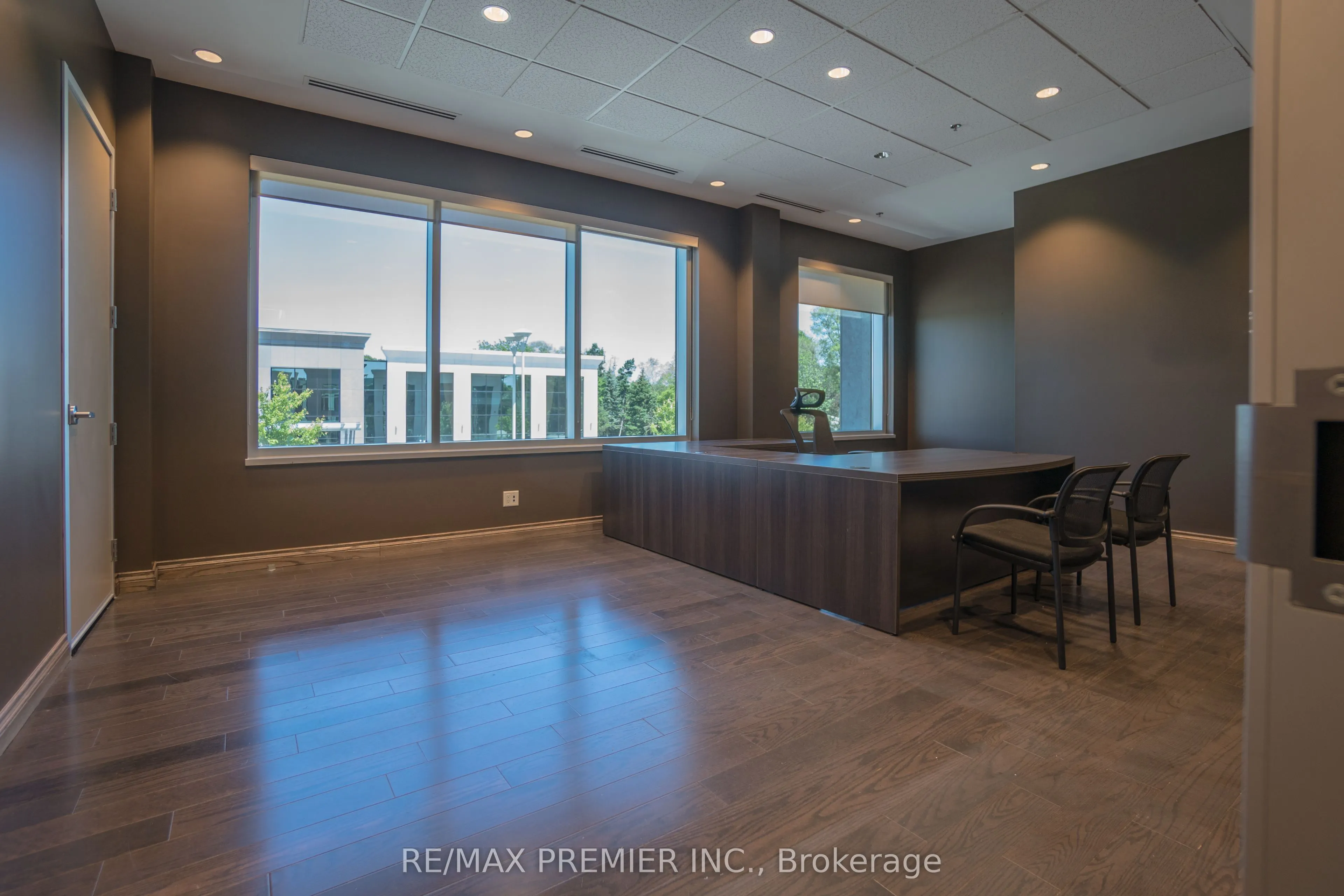 1300 Cornwall Road, #201-E