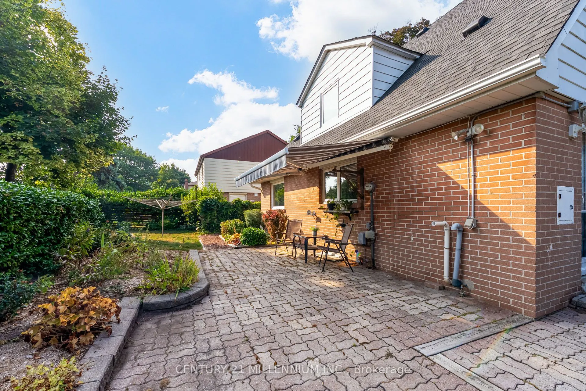 12 Alderway Avenue