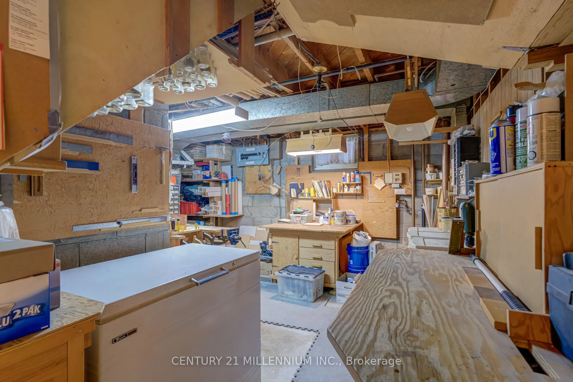 12 Alderway Avenue