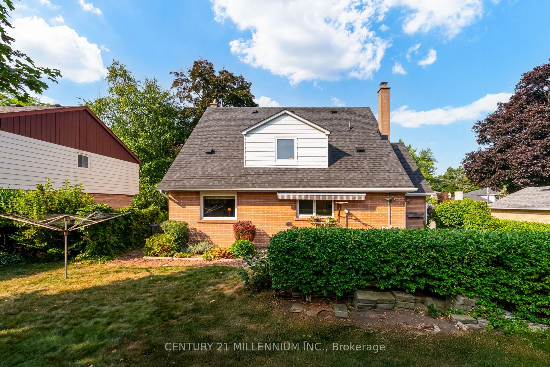 12 Alderway Avenue