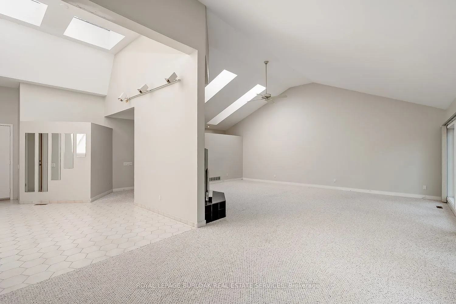 4189 Inglewood Drive