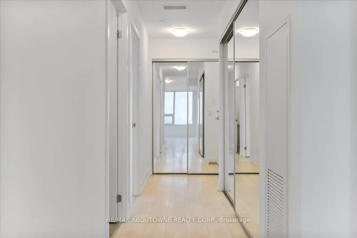 297 Oak Walk Drive, #2203