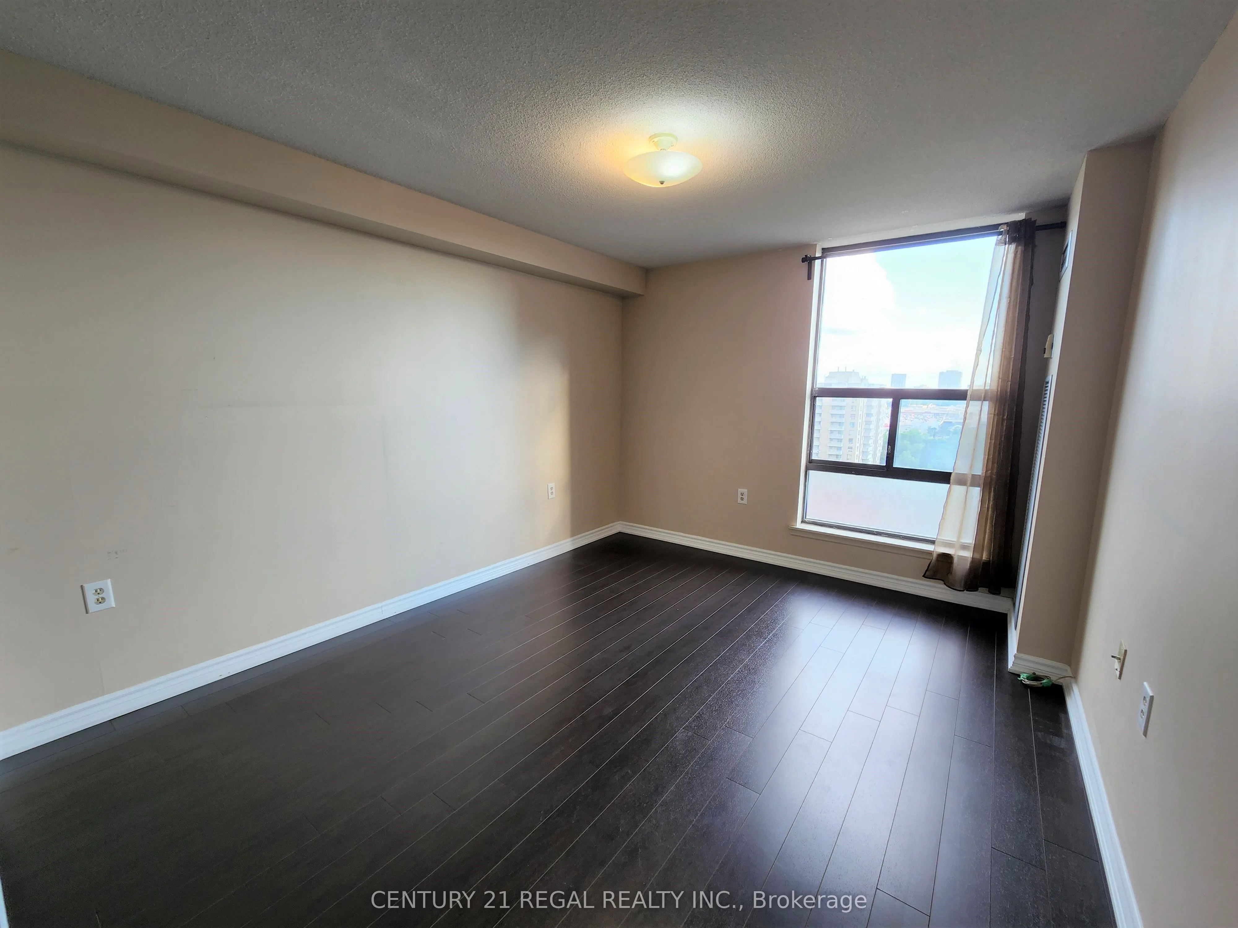 18 Knightsbridge Road, #1510