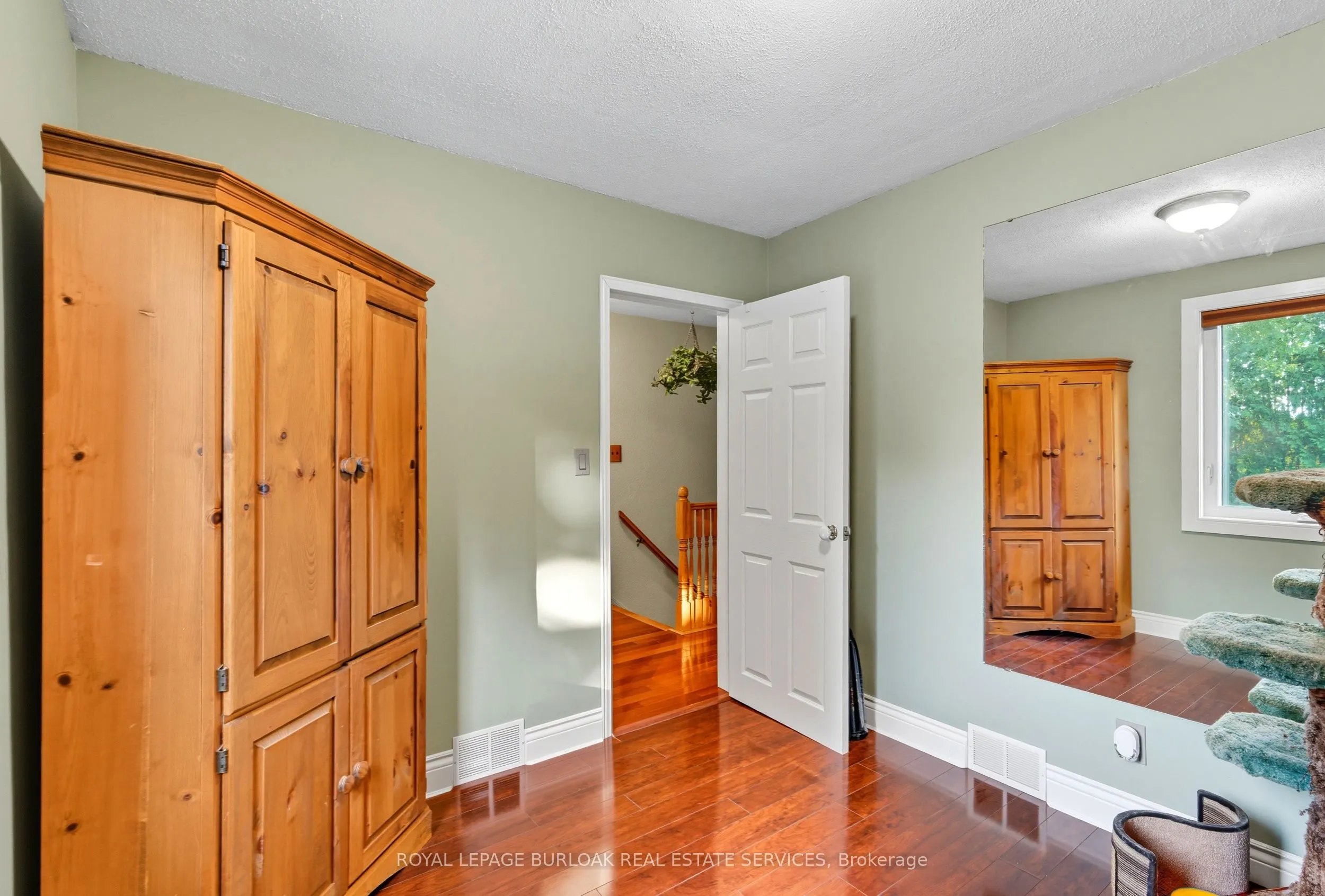 1159 Greening Avenue