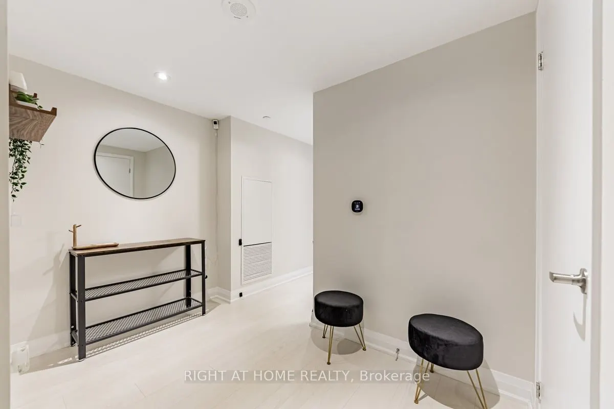 26 gibbs Road, #339