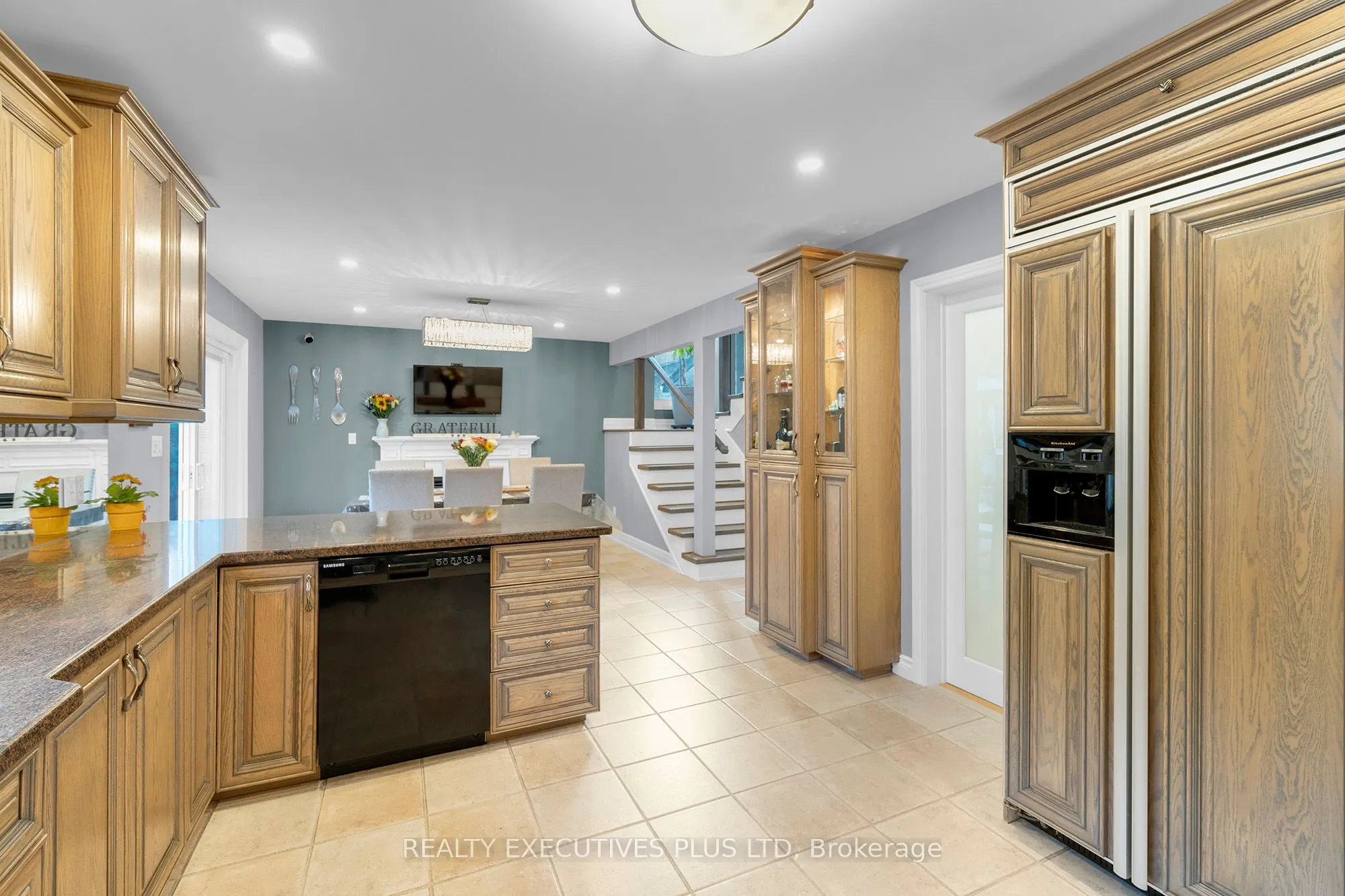 16 Melita Place