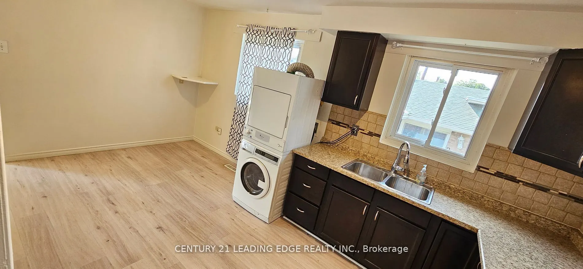 39 Mallard Crescent, #Upper