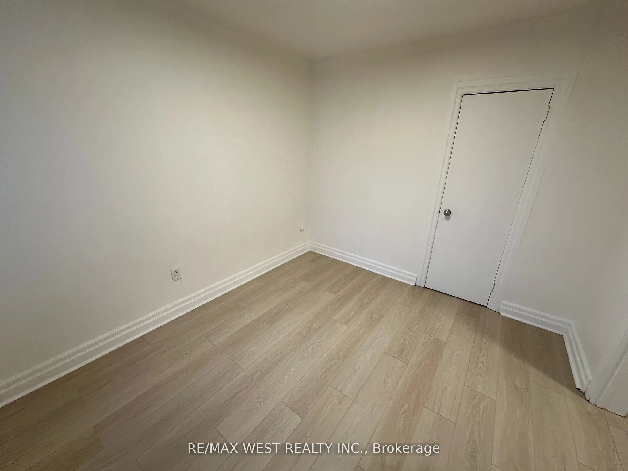 19 Jerome Street, #2nd