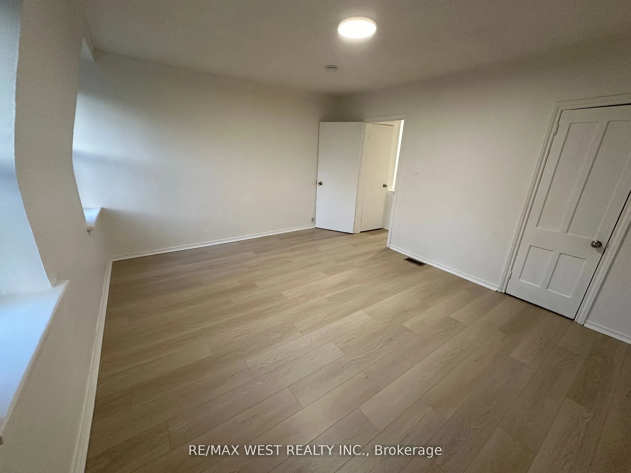 19 Jerome Street, #2nd
