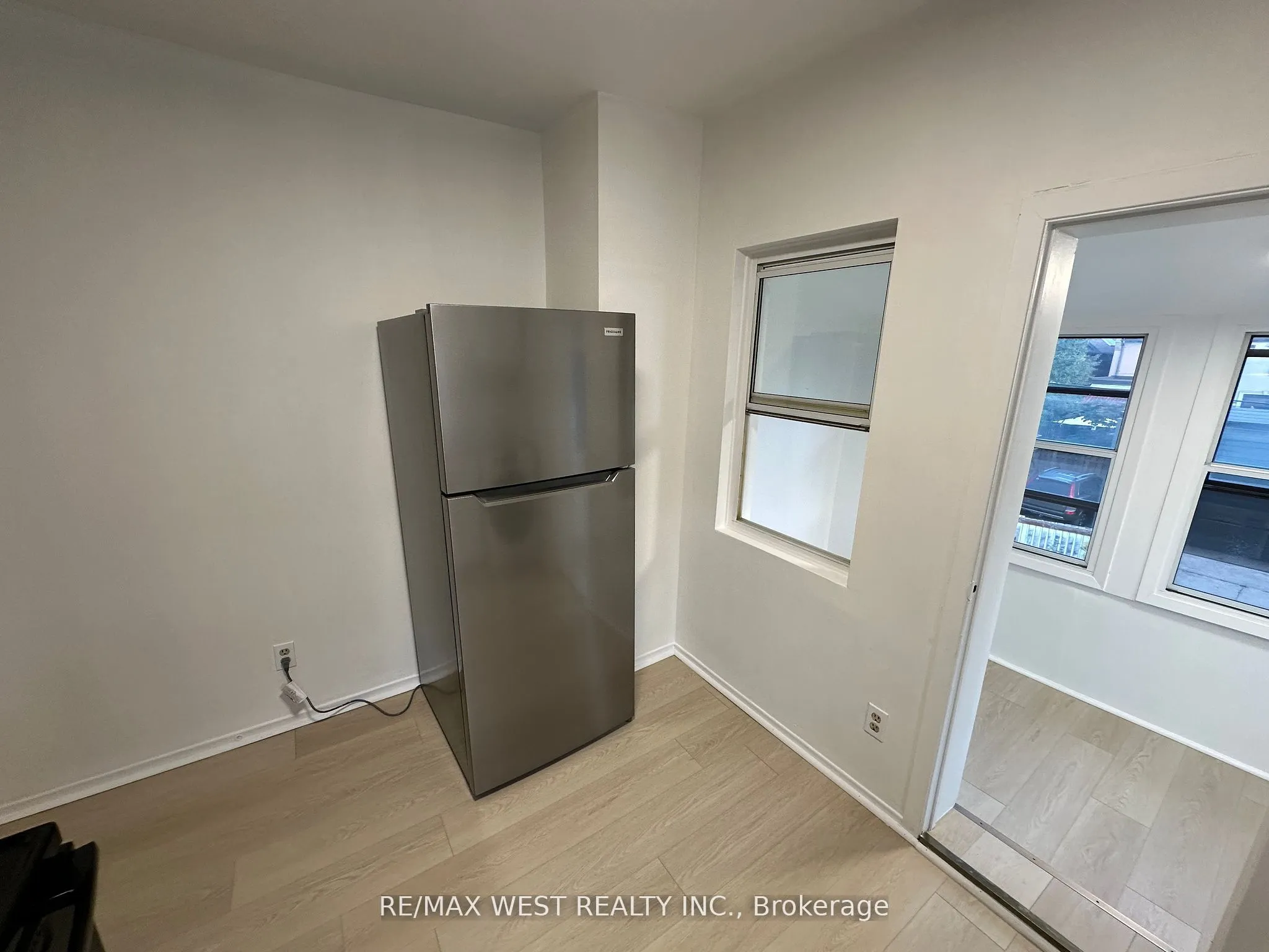 19 Jerome Street, #2nd