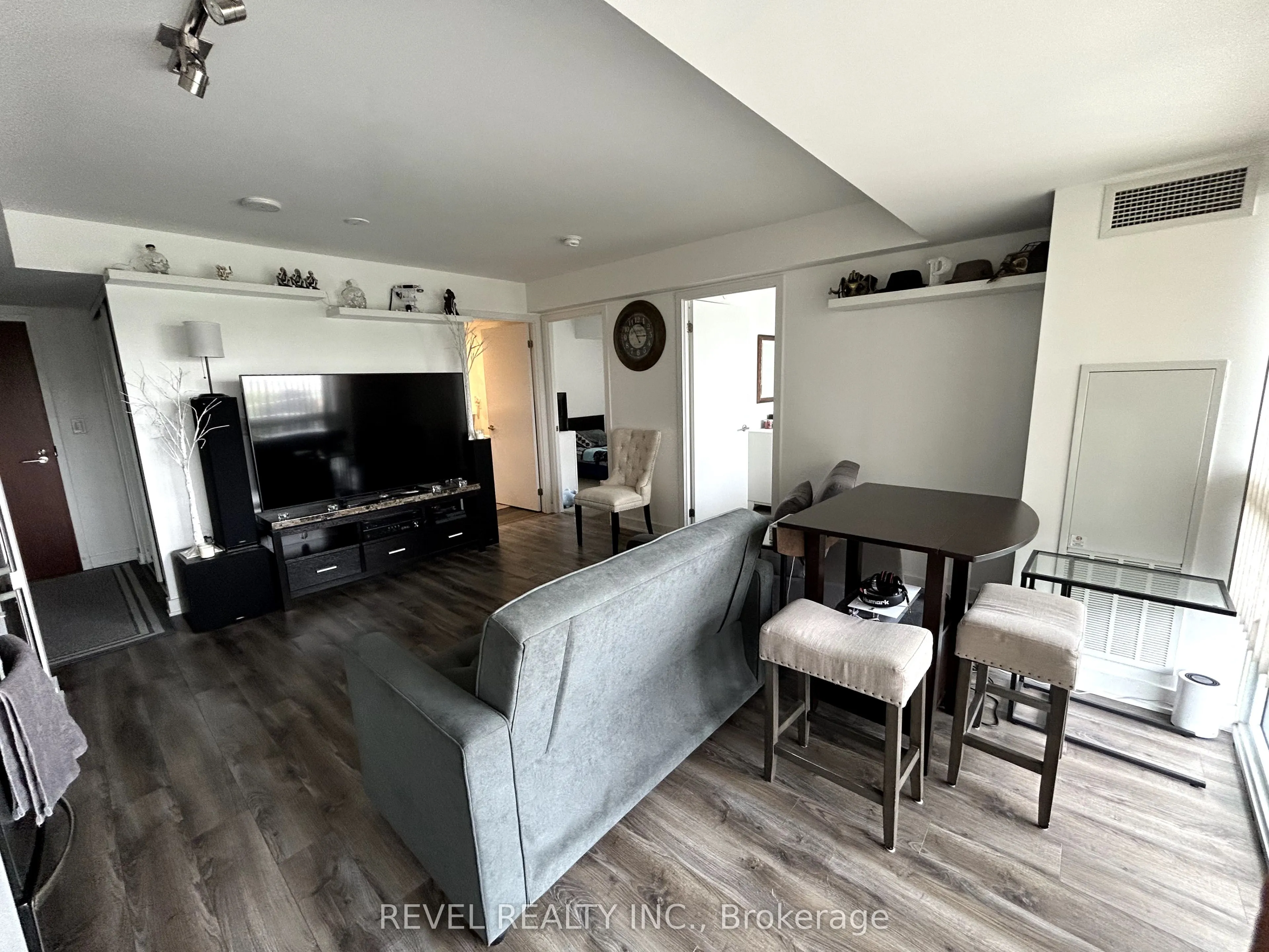 160 Flemington Road, #614
