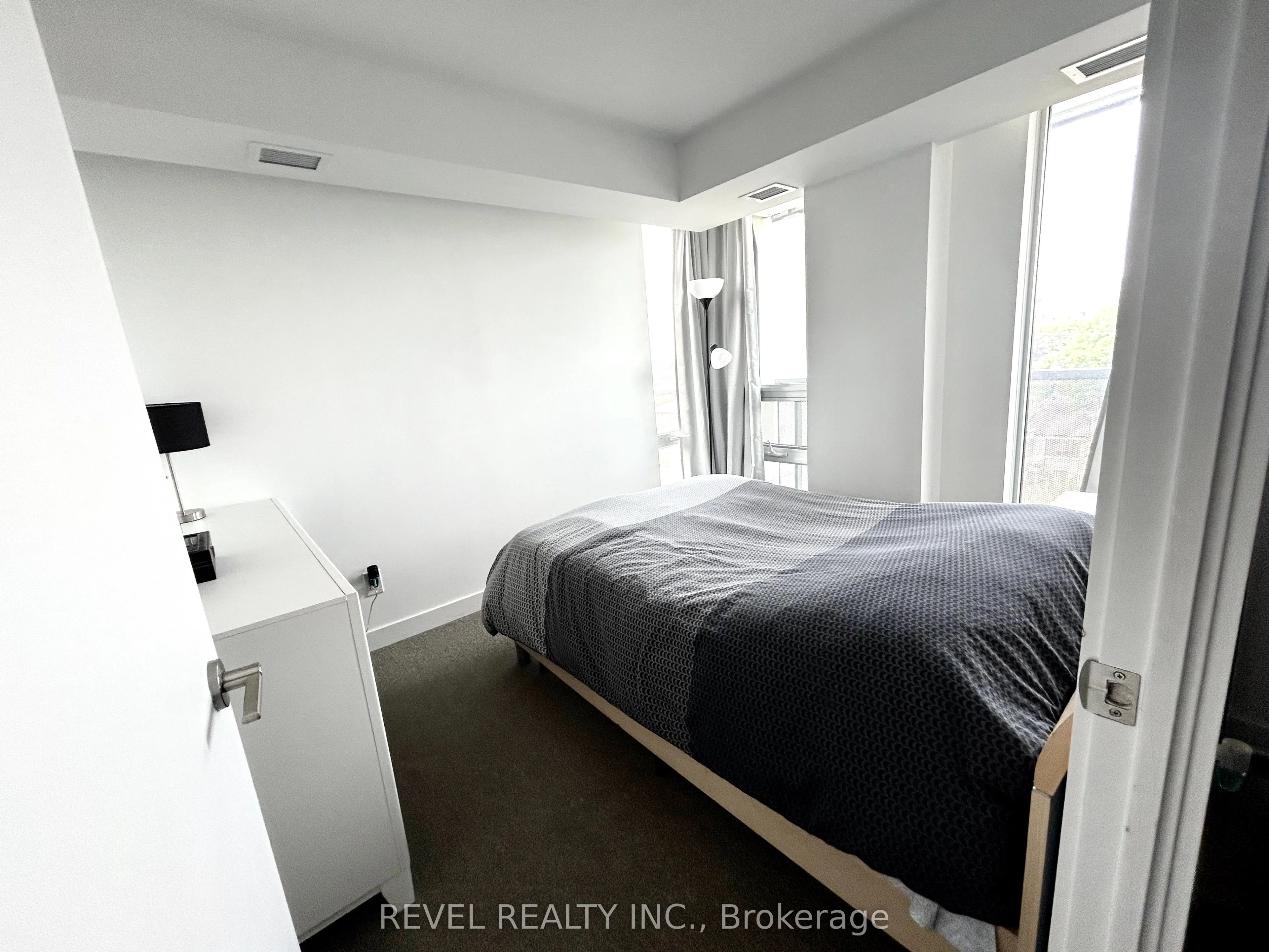 160 Flemington Road, #614