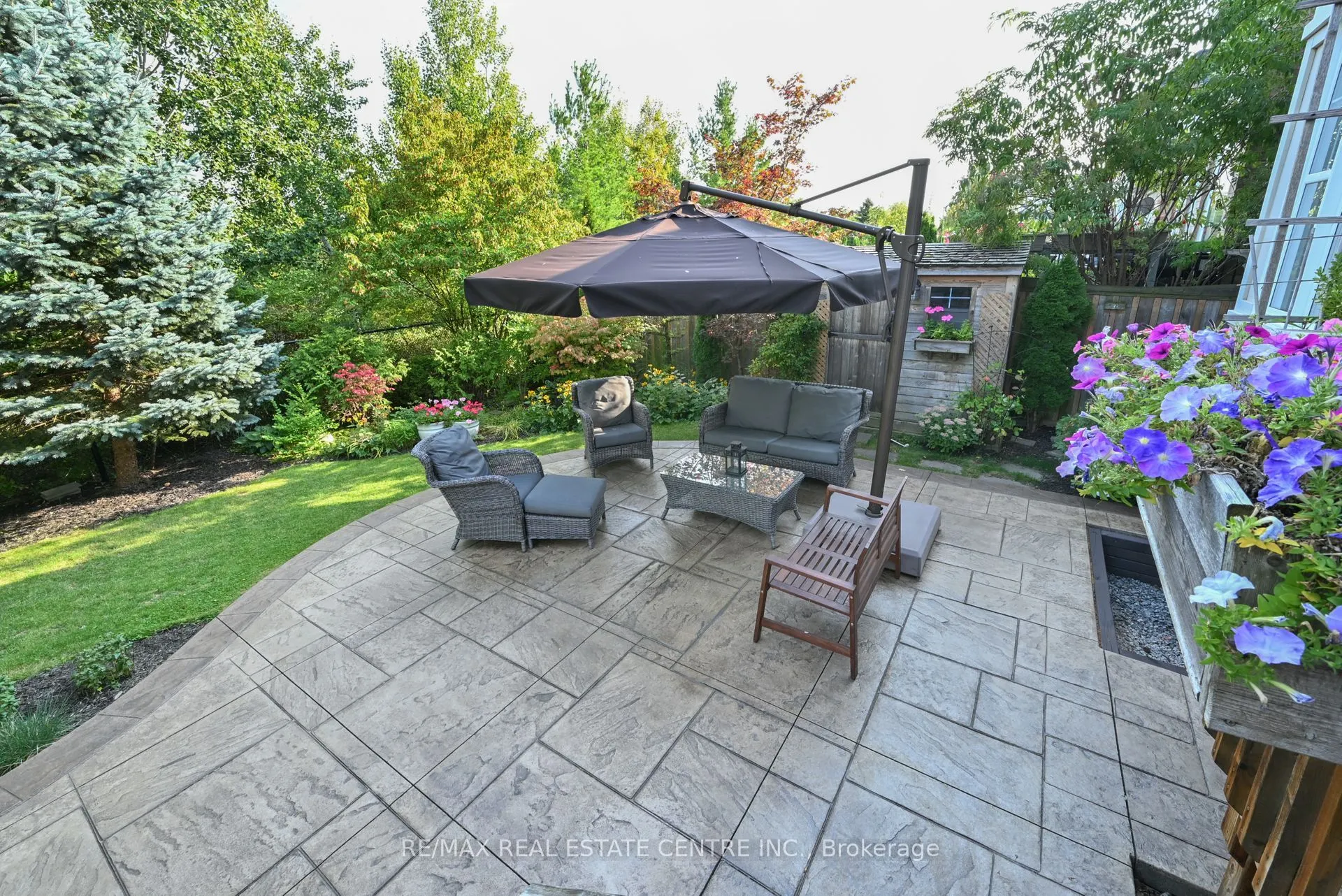 389 Potts Terrace