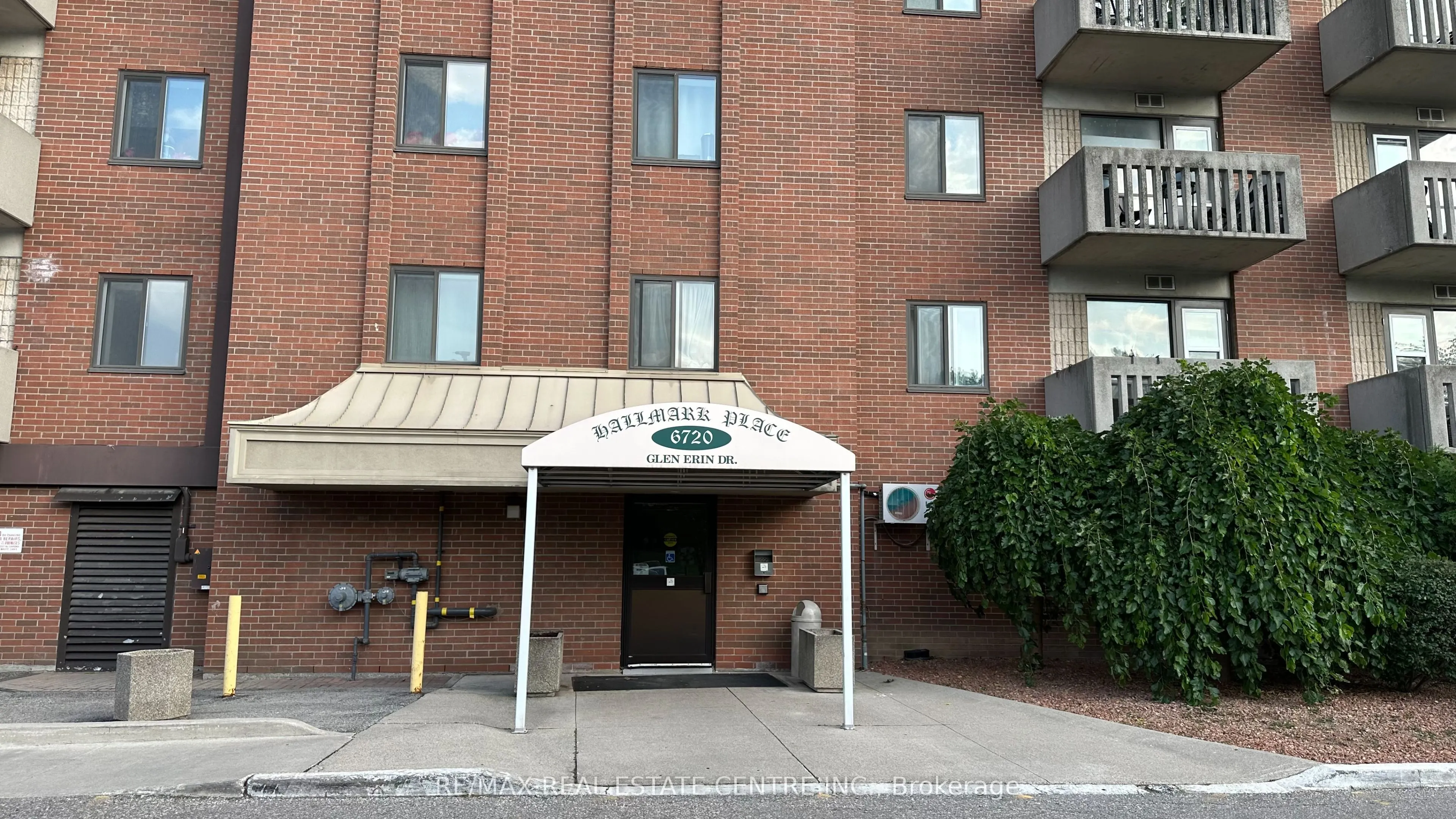 6720 Glen Erin Drive, #509