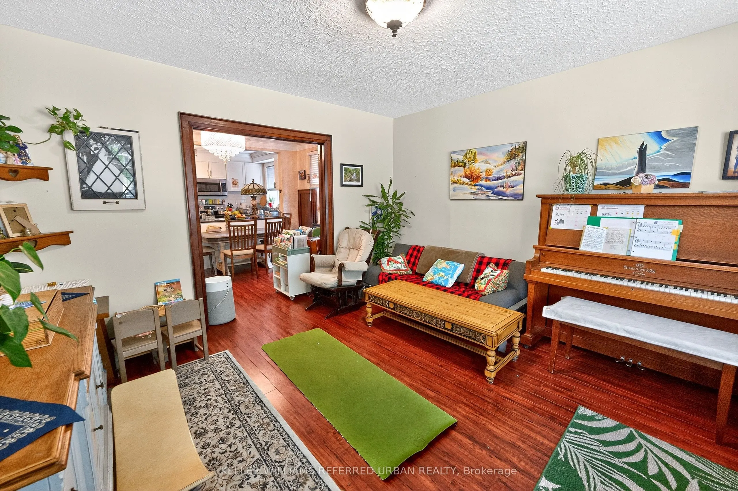 93 Northcliffe Boulevard