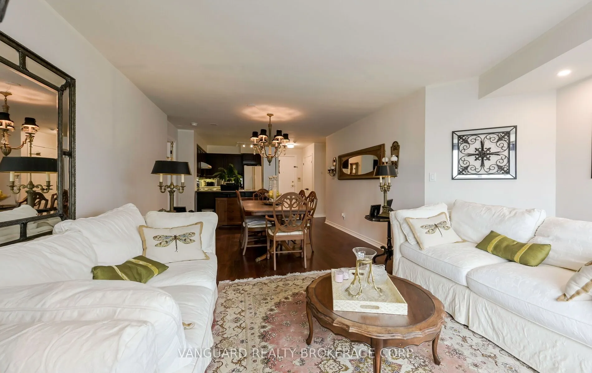 2111 Lake Shore Boulevard W, #606