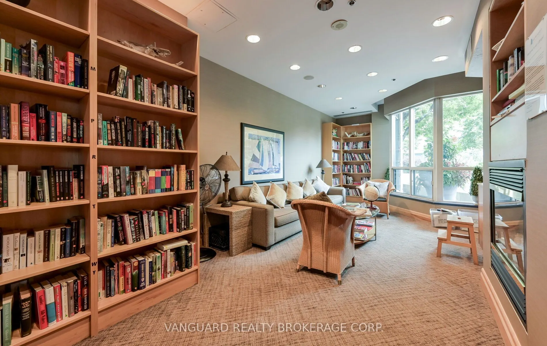 2111 Lake Shore Boulevard W, #606