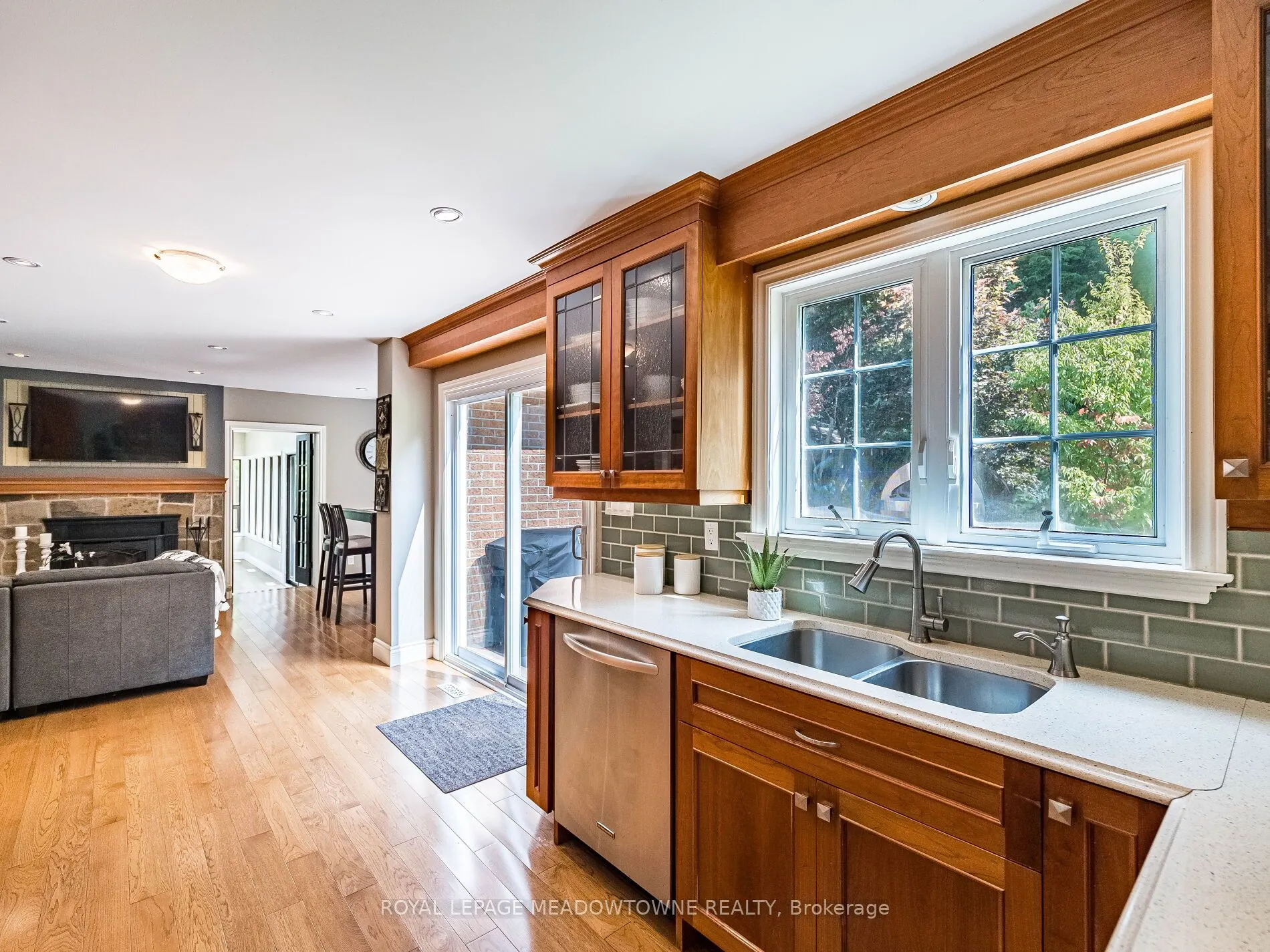 40 Hilltop Drive