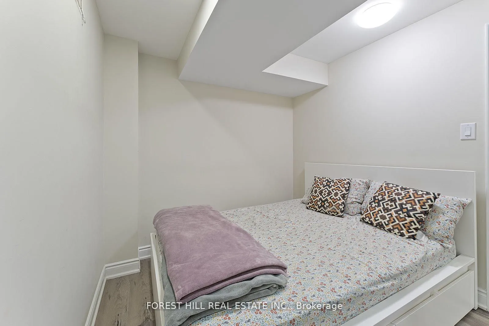 24 Fordham Road, #Bsmt