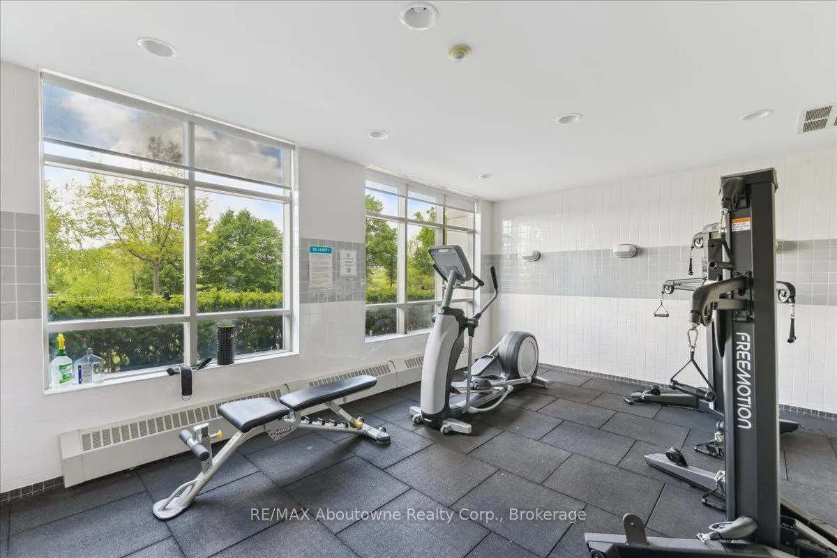 2325 Central Park Drive, #805