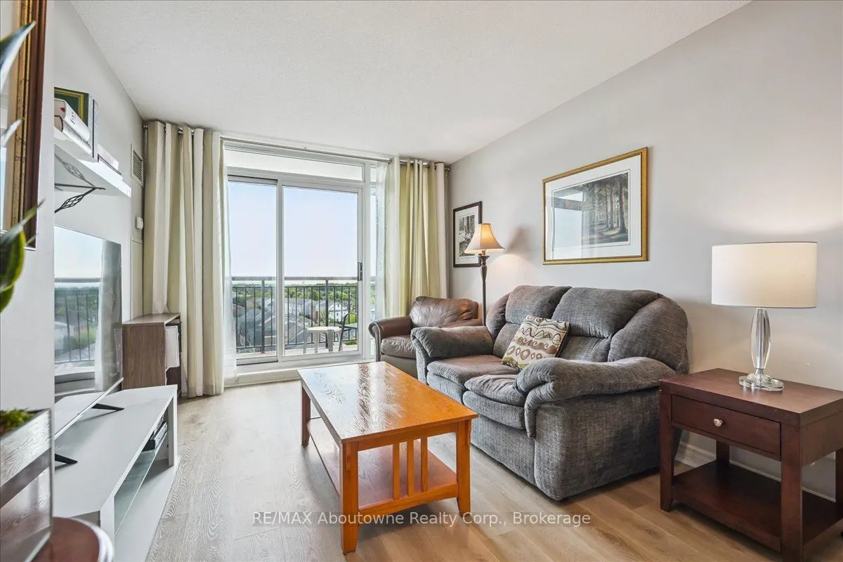 2325 Central Park Drive, #805