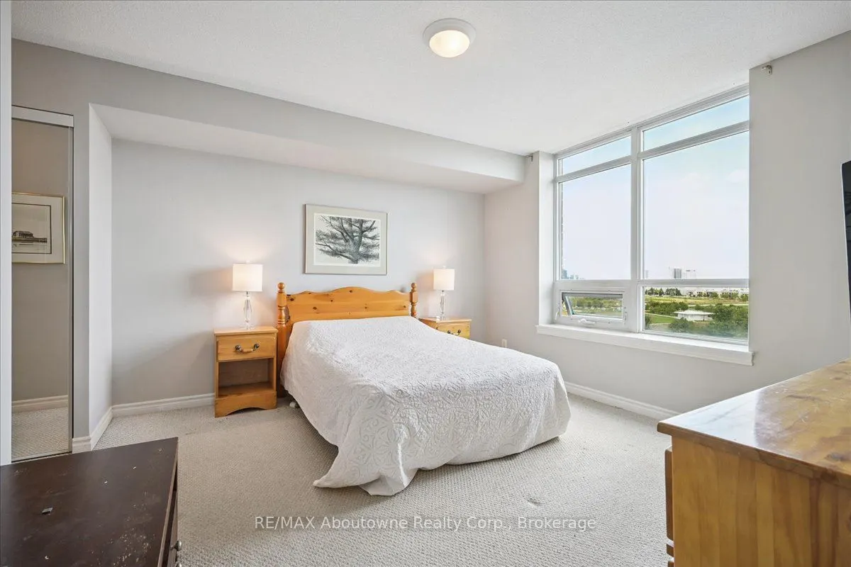 2325 Central Park Drive, #805