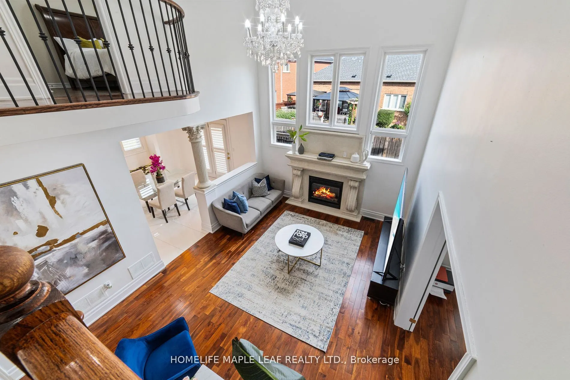 18 Regis Circle